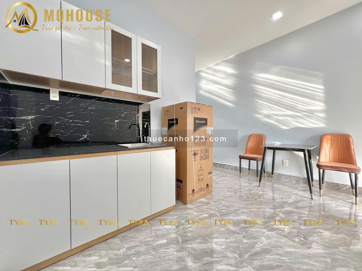 Khai trương Toà CHDV 45m2 Ban Công/ Cửa Sổ Full Nội Thất - Mặt tiền đường, Thang Máy