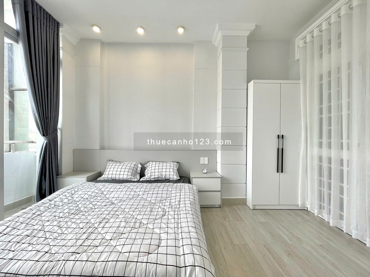 Hệ Thống Tòa nhà Nguyễn Hữu Cảnh Bình Thạnh Một Phòng Ngủ Tone Trắng Thoáng mát View Metro