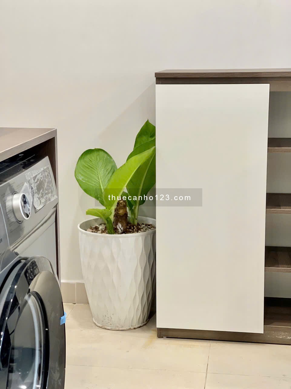 Cho thuê căn hộ full nội thất – Bạch Đằng, P.2, Tân Bình