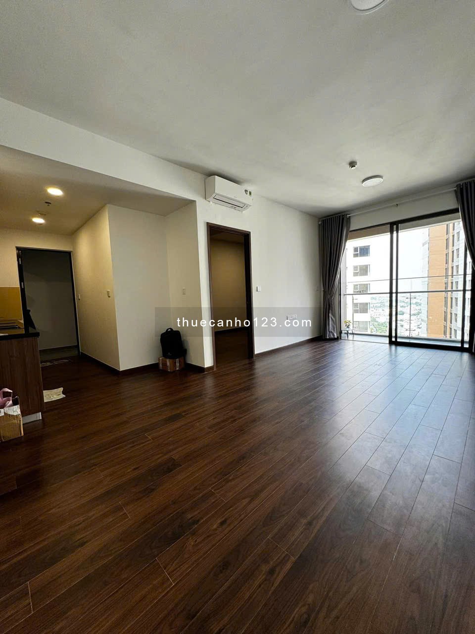 Chung cư Satra, Phan Đăng Lưu, PN: 22tr/tháng, 3p ngủ rộng, 2wc, 135m2