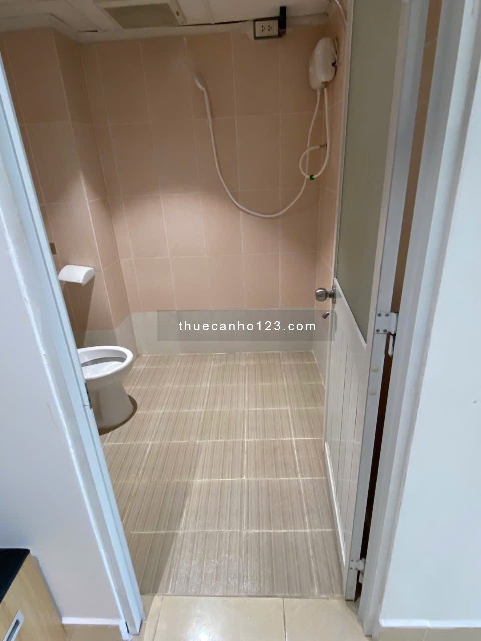 Cho thuê căn hộ khu vực an ninh cao ngay nhà ga T3 sân bay Tân Sơn Nhất