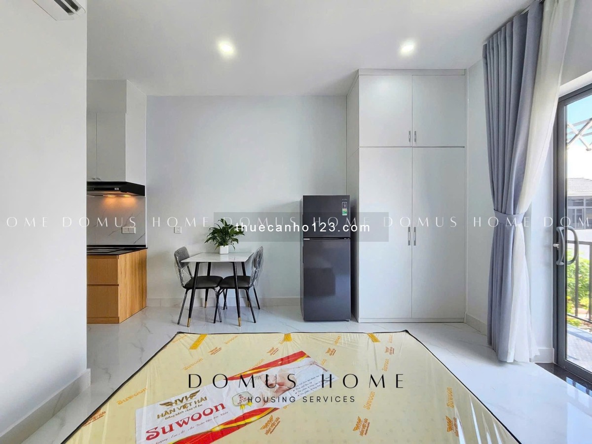 Cho thuê căn hộ studio — Ban công — Full nội thất tại đường CMT8, trung tâm Quận 3