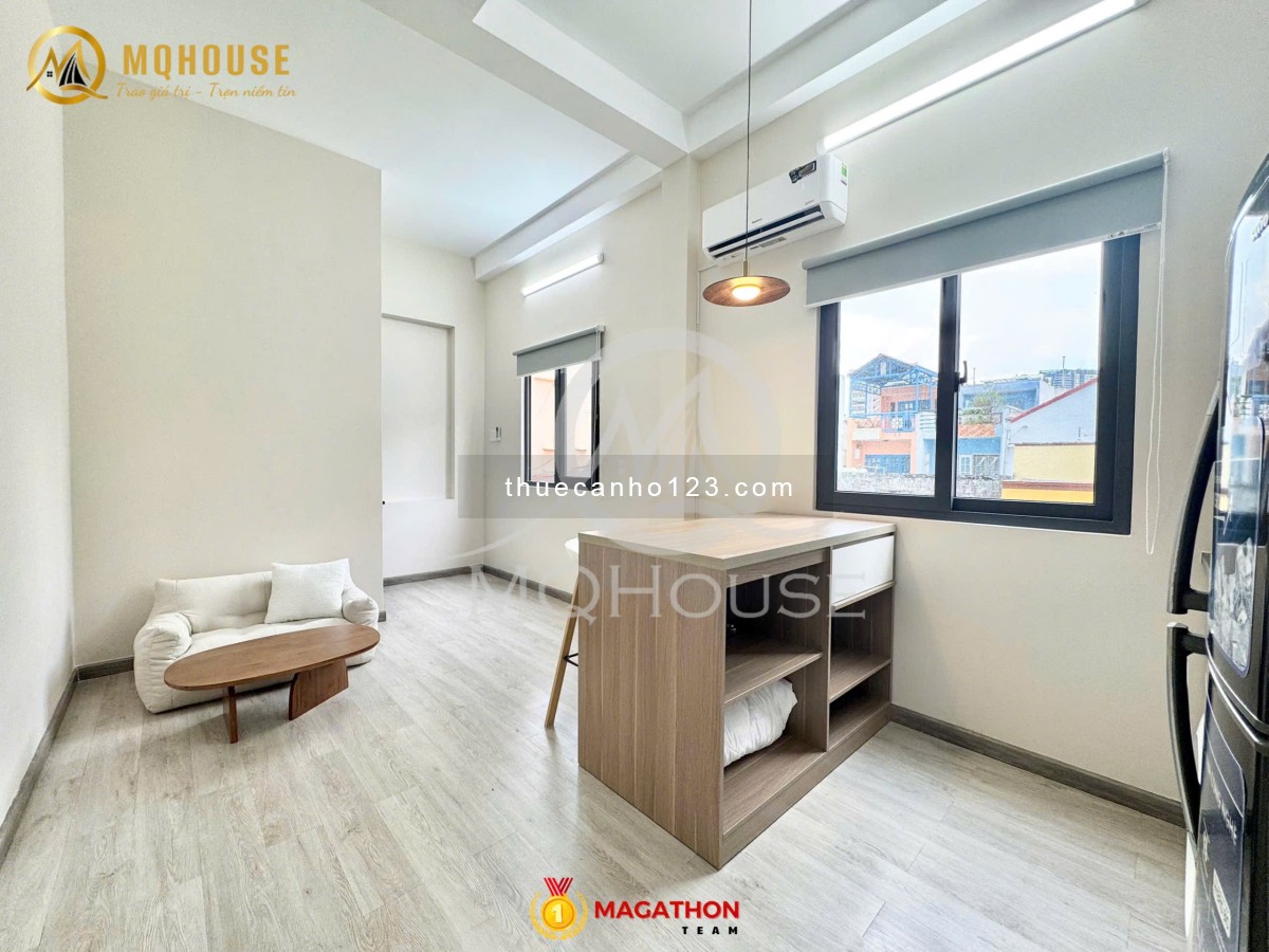 Nhà Còn 1 Phòng Để Giá Tốt Cho Vị Khách May Mắn Cuối - 1PN Ban Công Full Nội Thất Hiện Đại Gần Q1