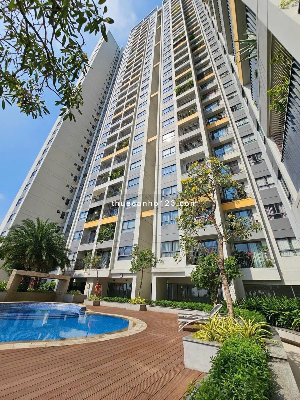 Cần cho thuê căn hộ chung cư The Pegasuite 1, 1A Tạ Quang Bửu Phường 6 Quận 8- Diện tích 68m2