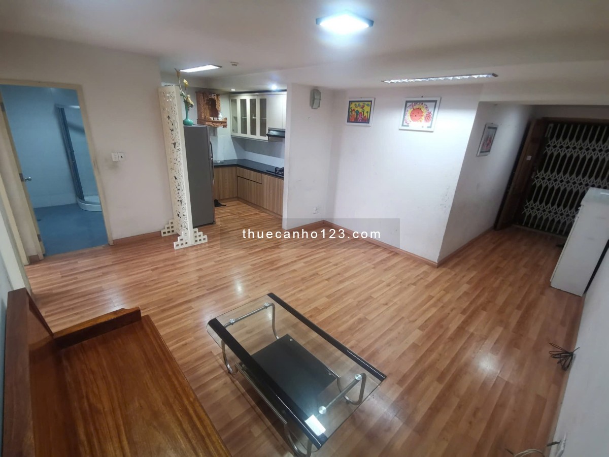 Chung cư Phú NHuận, P9, Phú Nhuận: Căn 2p ngủ,có NT, 12tr/th