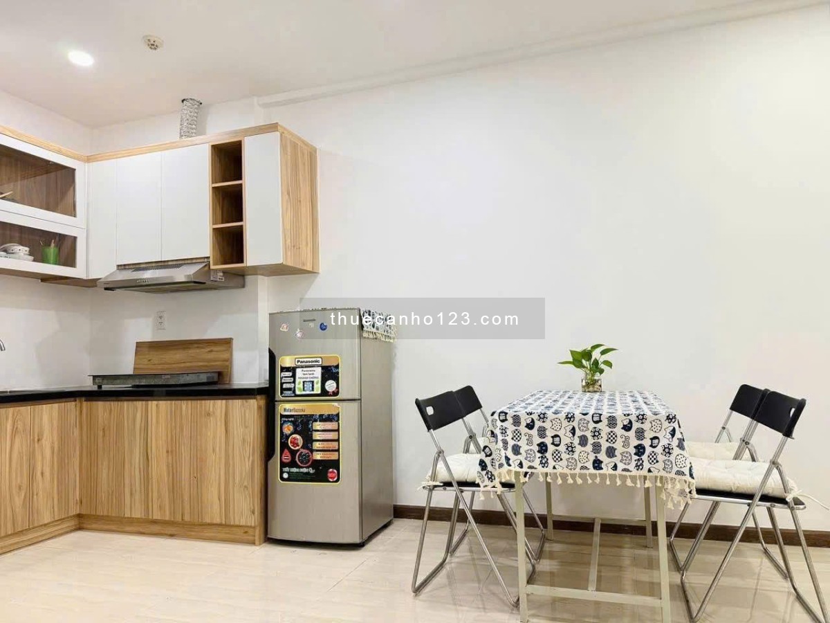 Cao ốc Phú Nhuận, 20 Hoàng Minh Giám, PN: 80m2, 2p ngủ,Nt, 12tr/th