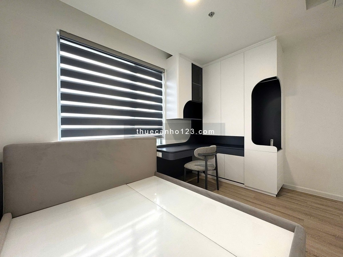 Satra Eximland- Phan Đăng Lưu-P1- PN, 145m2, 3p ngủ, NTCB, 22tr/th