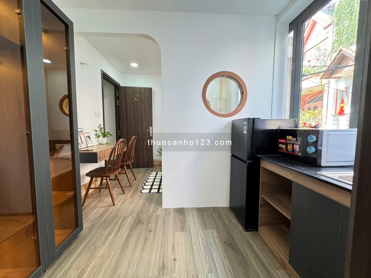 Căn hộ 1 phòng ngủ khoá phòng bằng vân tay Hồ Bá Kiện quận 10 gần chợ Hoà Hưng, cv Lê Thị Riêng