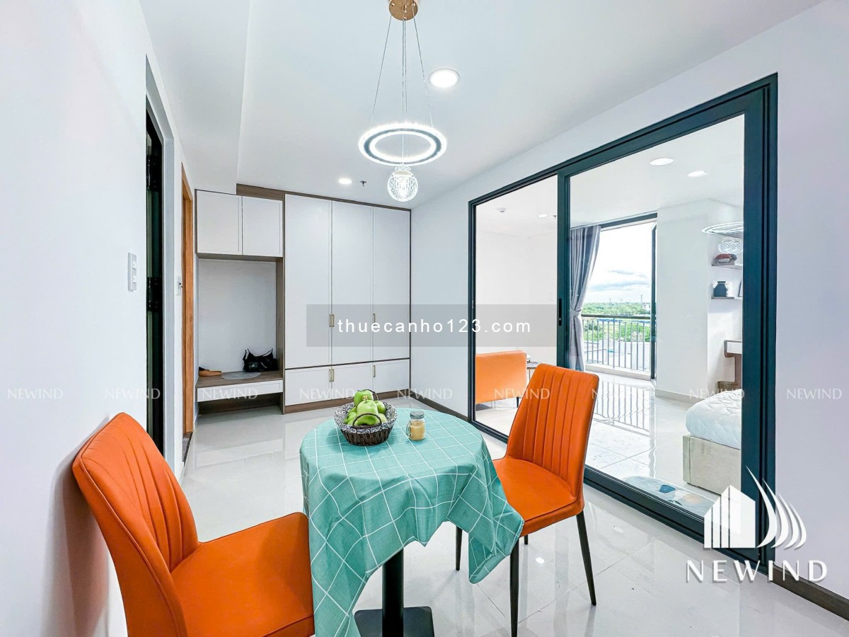 1PN BAN CÔNG GẦN LOTTE, CRESENTMALL - TDT, RMIT, UFM Q7 - FULL NT PHÒNG RỘNG 60m2