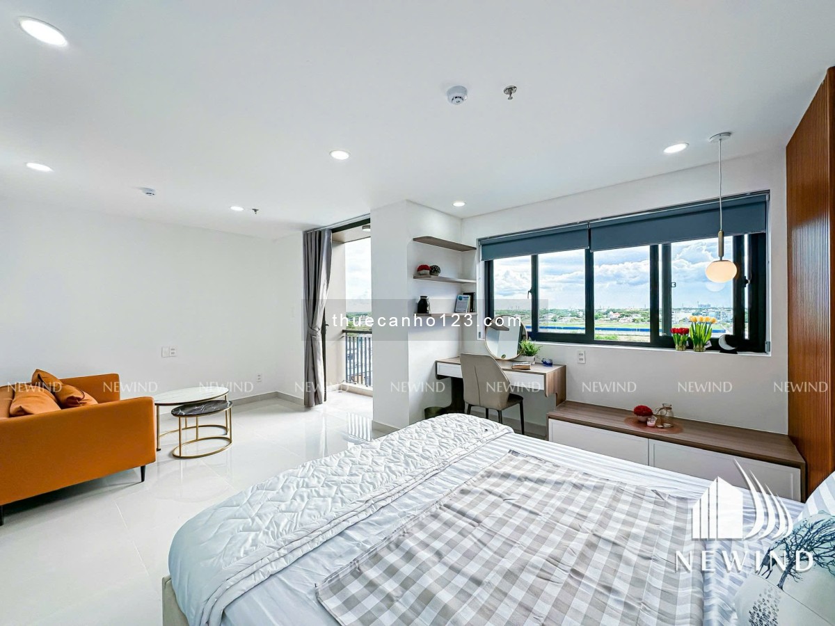 1PN BAN CÔNG GẦN LOTTE, CRESENTMALL - TDT, RMIT, UFM Q7 - FULL NT PHÒNG RỘNG 60m2