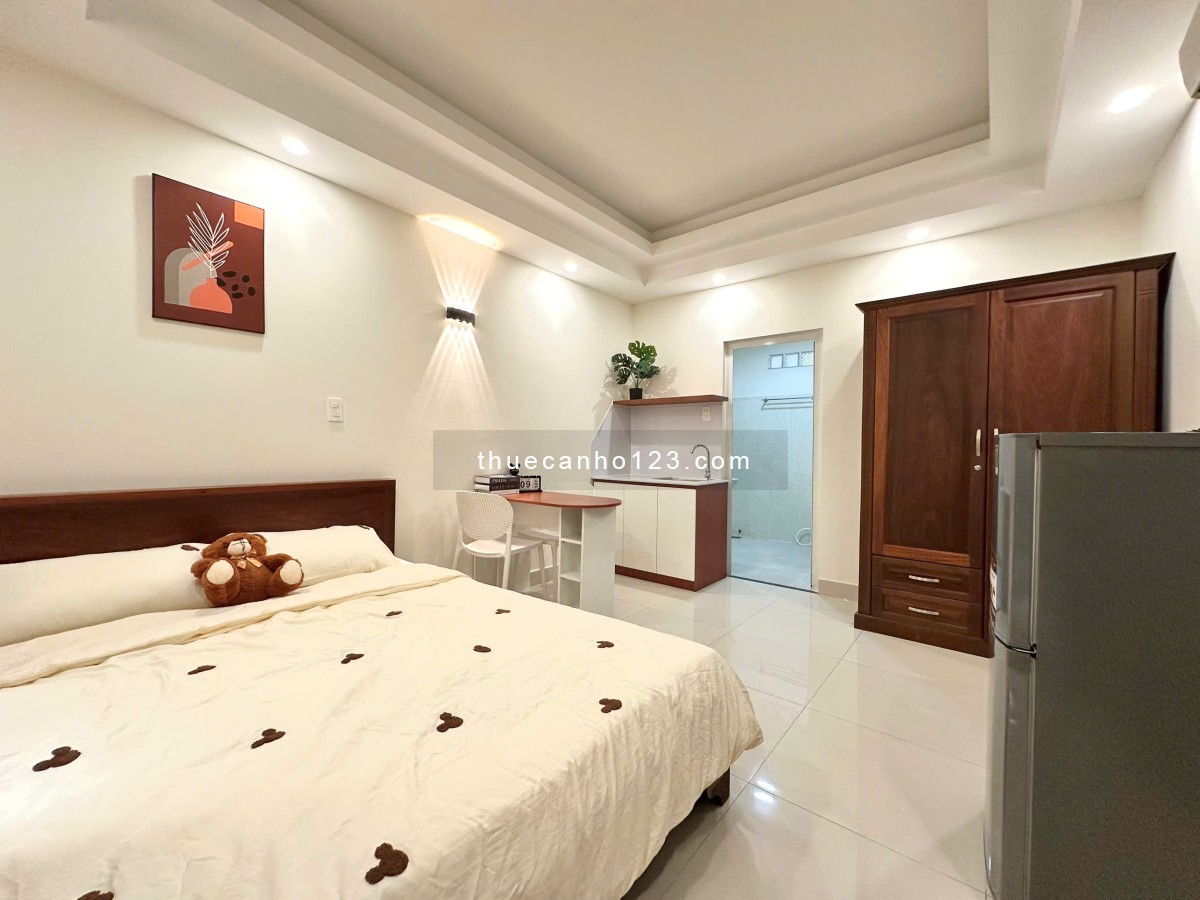 Cho thuê phòng mặt đường Thăng Long