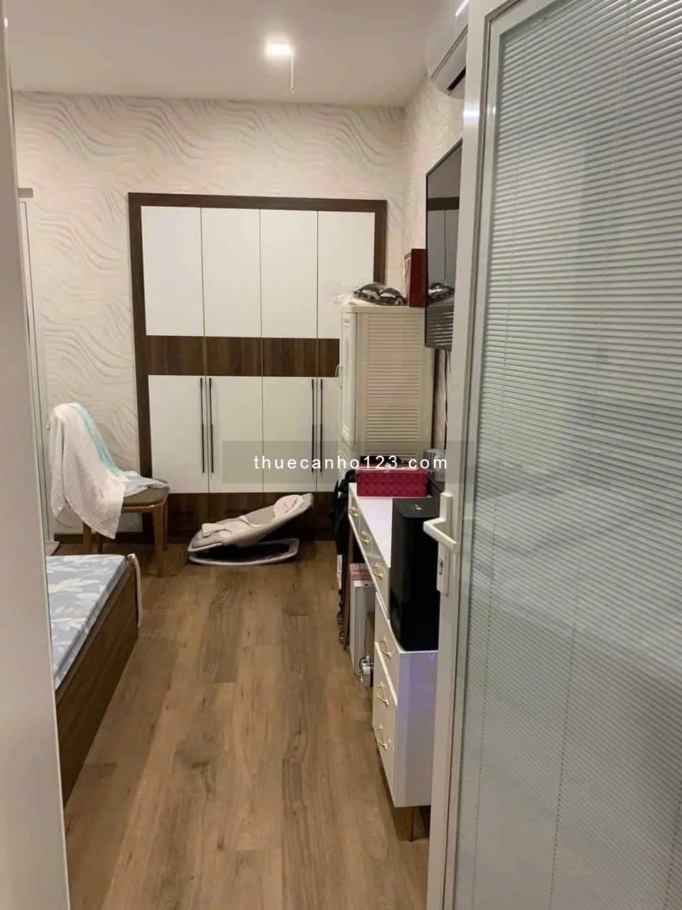 Căn chung cư Sunny Plaza, Phạm Văn Đồng, Gò Vấp 2p ngủ, có NT, 13tr/th