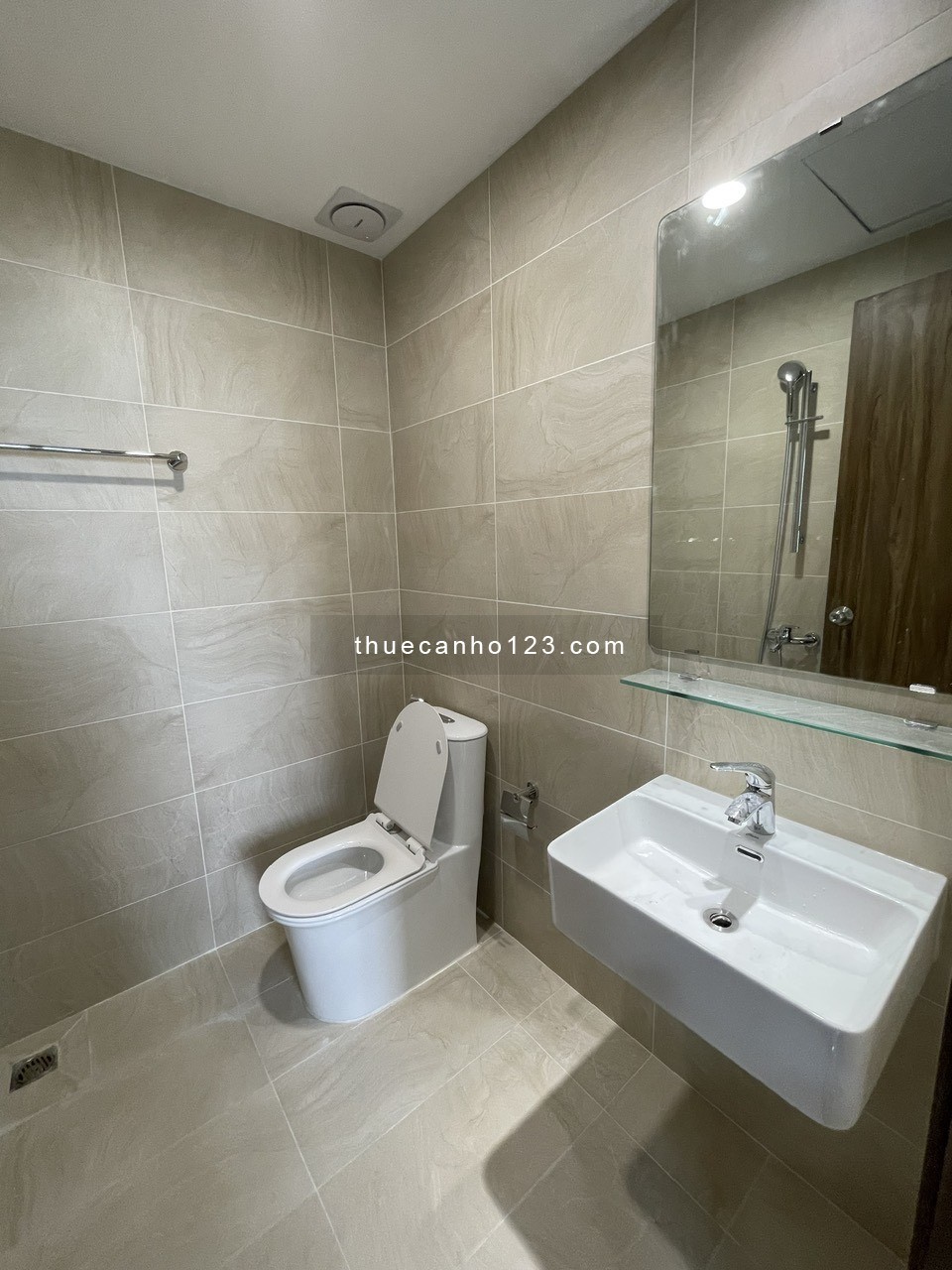 Cho thuê căn hộ Opal Skyline Lái Thiêu, Giỏ hàng căn hộ 1-2-3 phòng ngủ giá tốt mới cập nhật