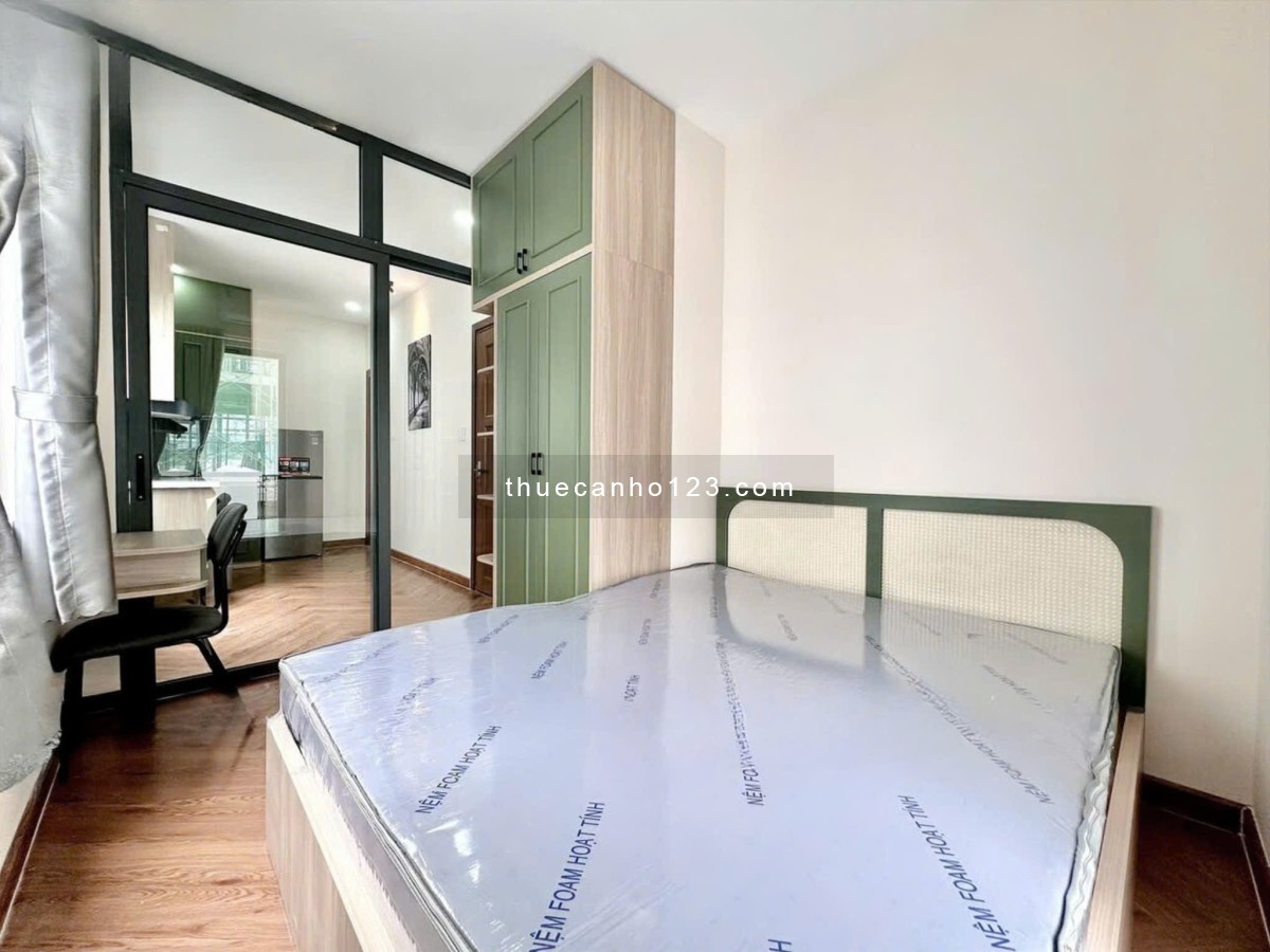 Cho thuê phòng studio có ban công, máy giặt riêng, gần Lê Văn Sỹ, Q3, Bình Thạnh