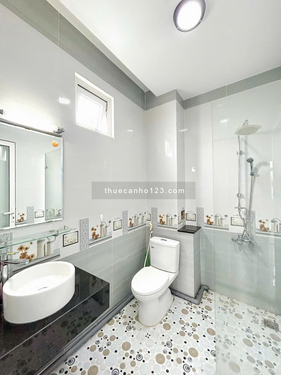 Căn hộ 2PN full nội thất cao cấp – Dọn vào ngay!