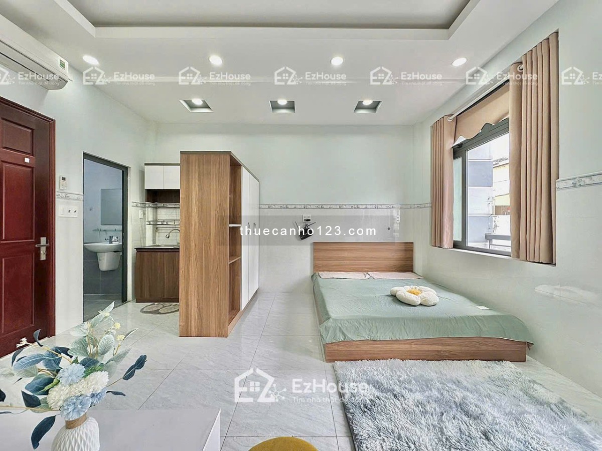 CĂN HỘ STUDIO BAN CÔNG THANG MÁY FULL NỘI THẤT GIẶT RIÊNG NGAY SÂN BAY