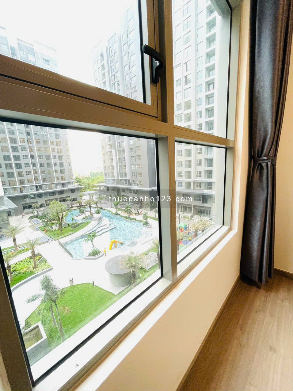 Cho thuê căn hộ West Gate 85m2 (3PN + 2WC), view toàn khu, full nội thất cao cấp, vào ở ngay