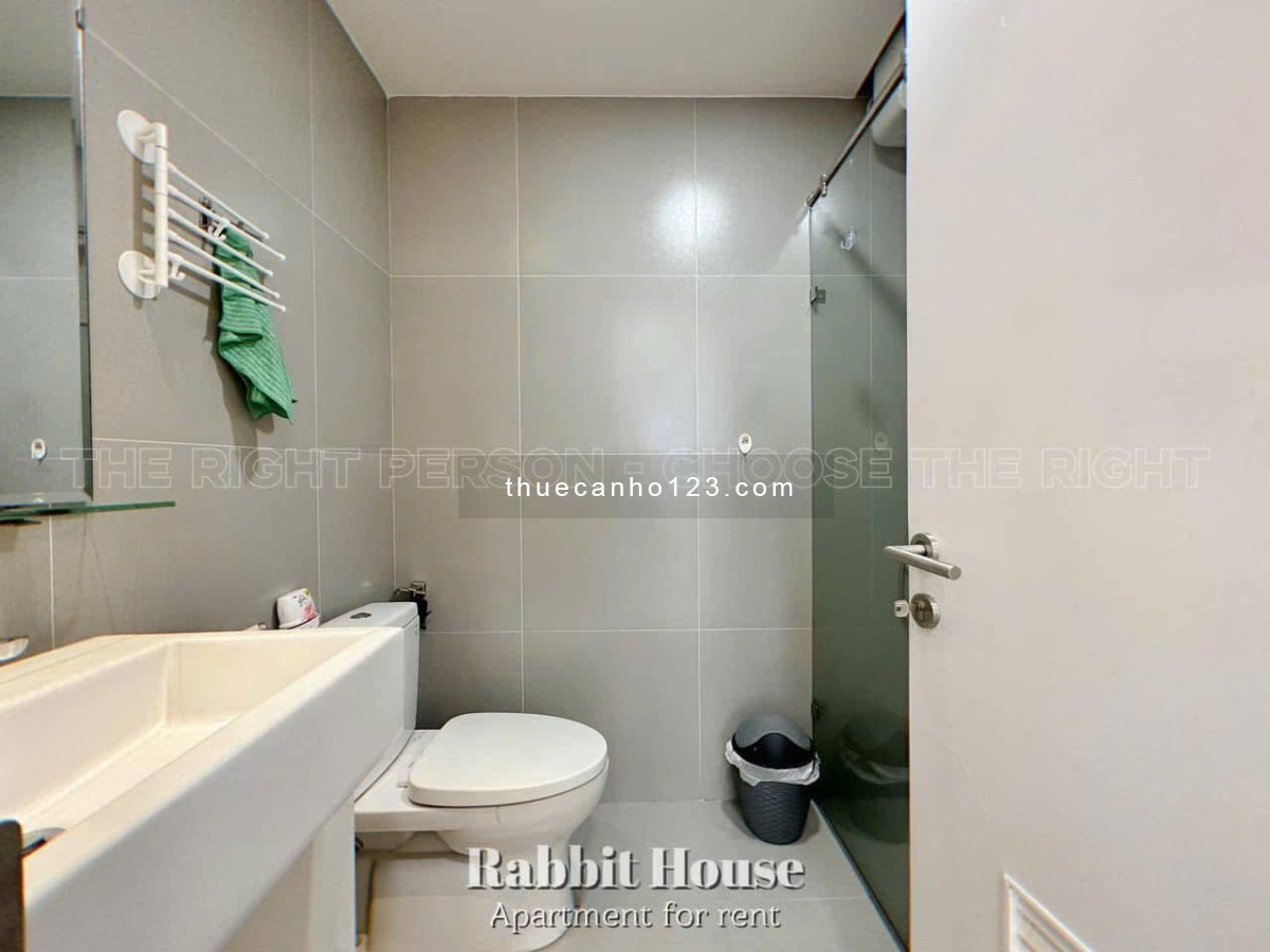 Cho Thuê Căn Hộ 1 Phòng Ngủ Ban Công Full Nội Thất Ngay Vòng Xoay Cống Quỳnh, Bùi Viện, Quốc Thanh
