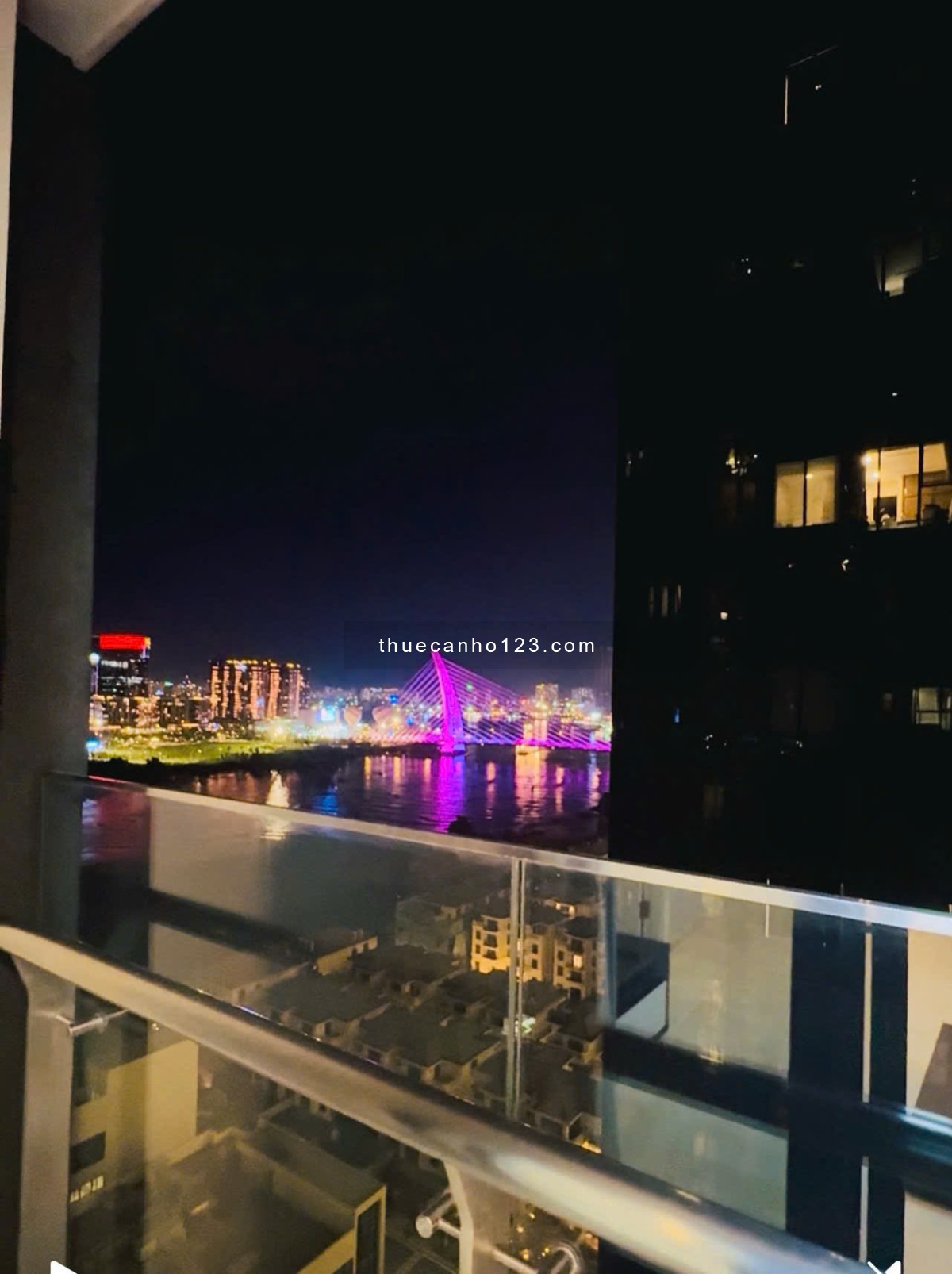 CHO THUÊ CĂN HỘ 2PN VIEW SÔNG SG TẠI VINHOMES GOLDEN RIVER - BA SON