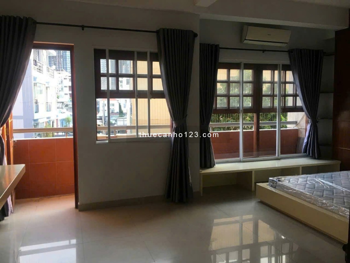 Chung cư An Lộc, P17, Gò Vấp: 3pn 93m2, Căn góc, Nhà trống, 9tr/th.