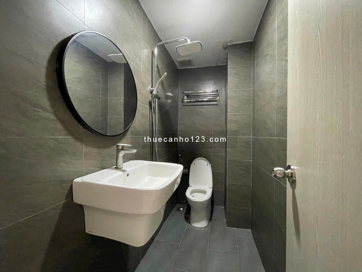 Cho thuê căn hộ ban công full nội thất đường 3/2 quận 10