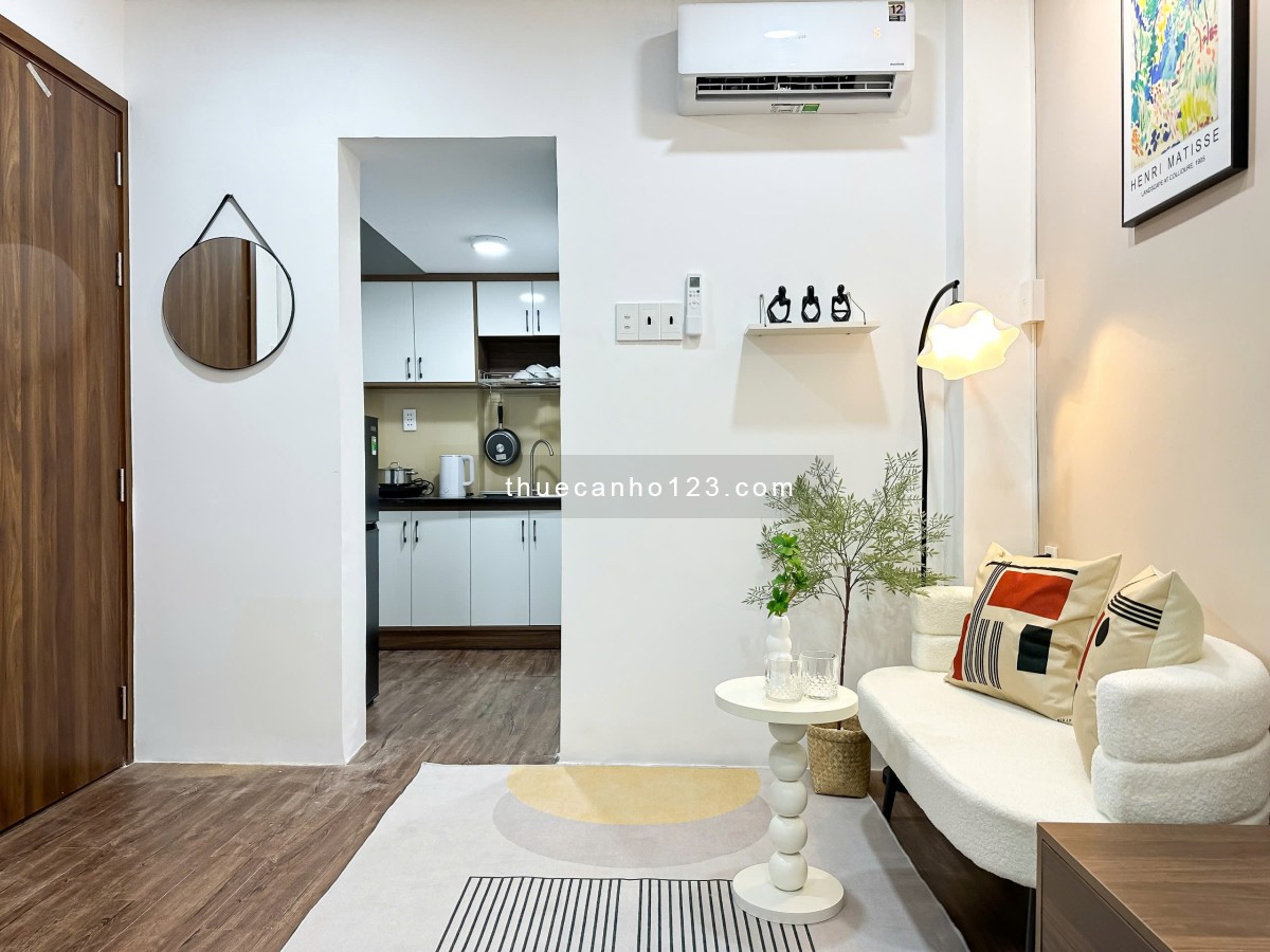 Cho thuê căn hộ studio có vách riêng bếp, đường Trần Hưng Đạo, Quận 5, full nội thất, vào ở ngay.