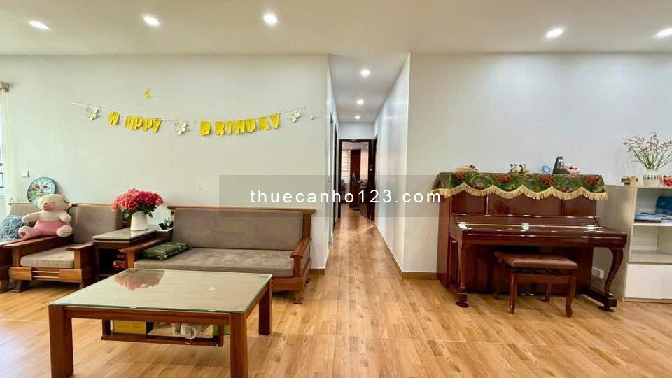 Satra Eximland - Phan Đăng Lưu - P1 - PN 3PN, 145m2, NTCB, 21tr/th