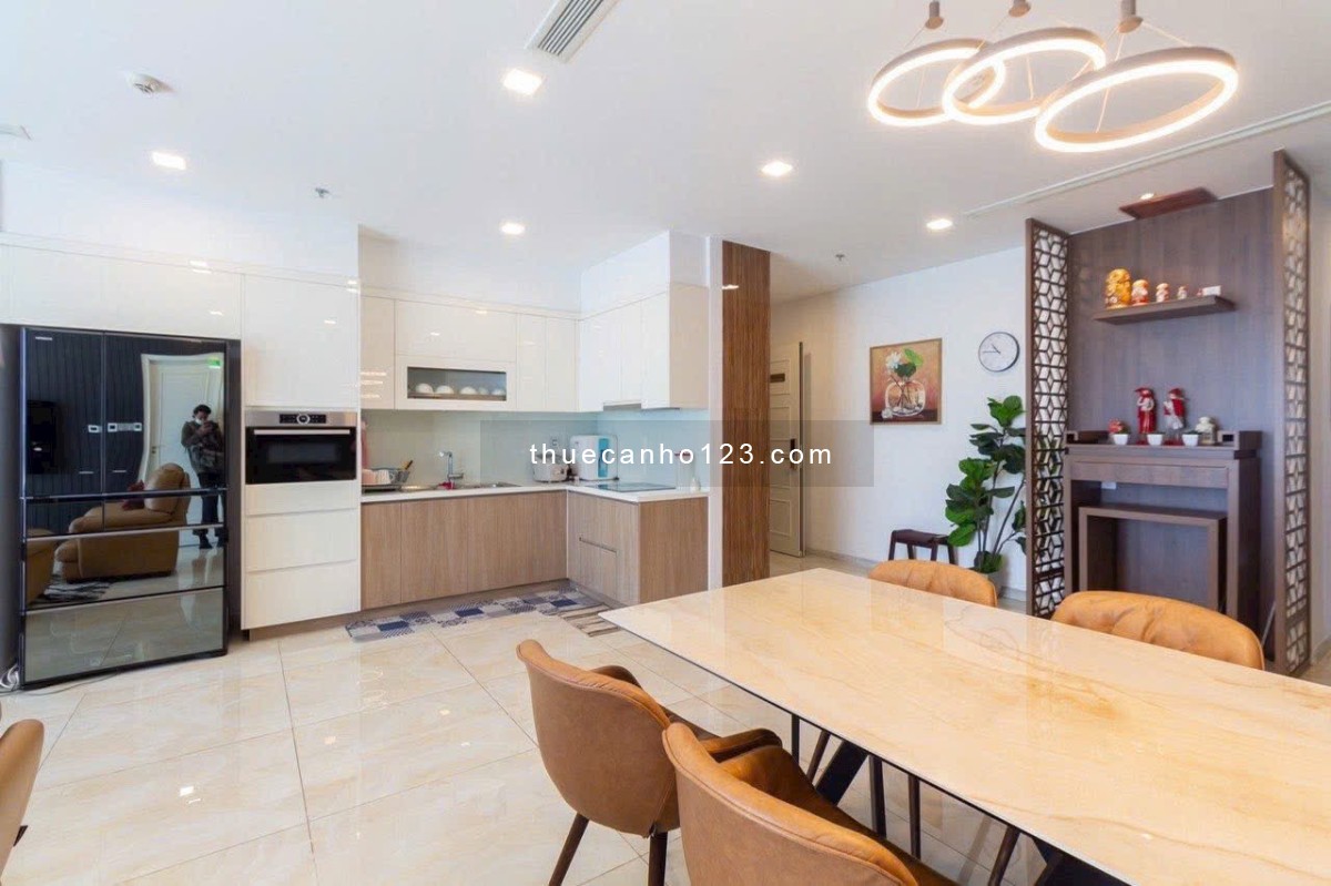 Giá tốt cho thuê căn 3PN cao cấp View sông pháo hoa- 118m2 - Vinhomes Bason Quận 1