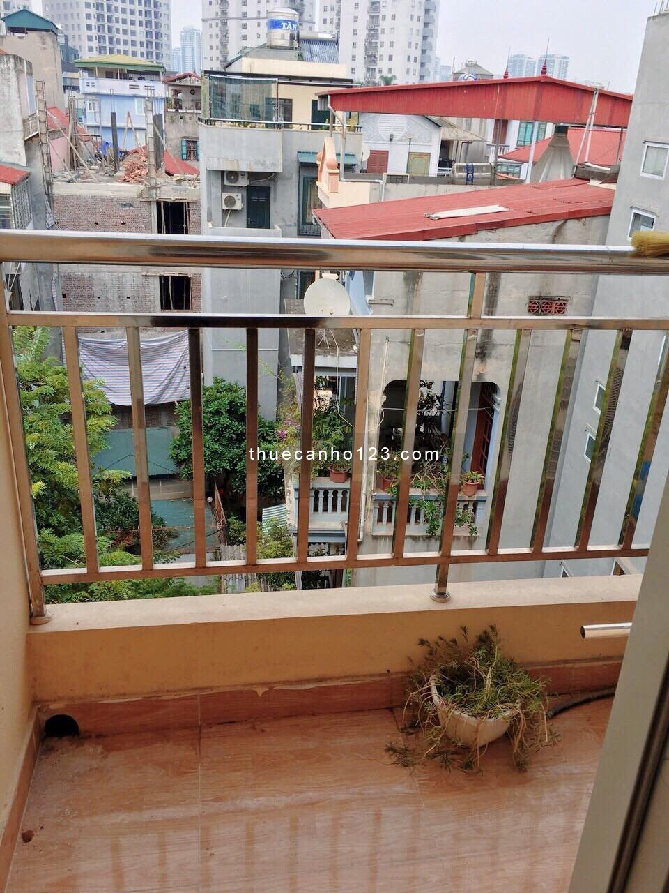 Cho thuê phòng ở kiêm mặt bằng kinh doanh 25m² tại 32 ngõ 245 Lạc Long Quân – Giá chỉ 4,5 triệu