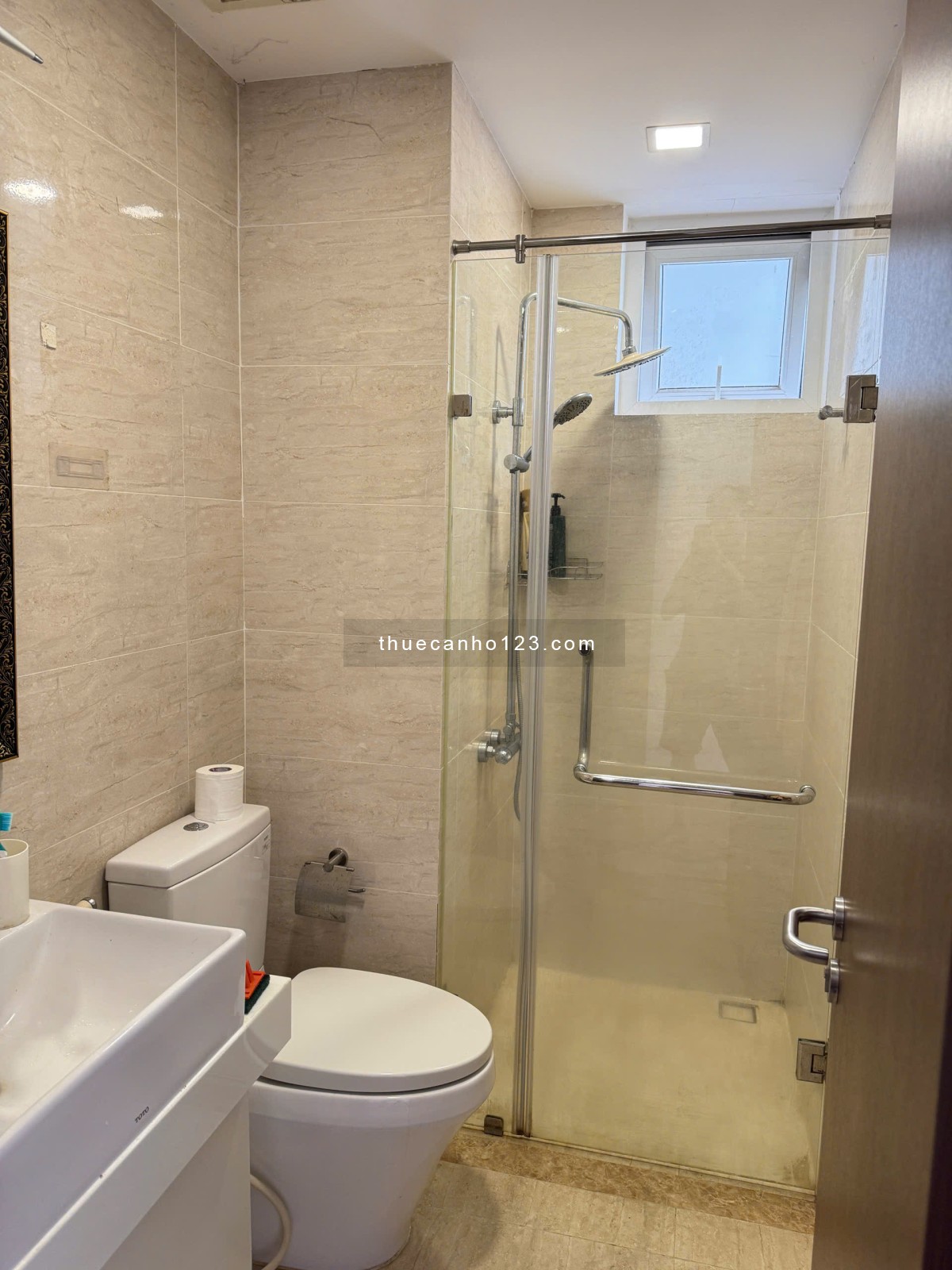 Căn hộ q7 ngay trung tâm nội thất đầy đủ chỉ xách vali vào ở