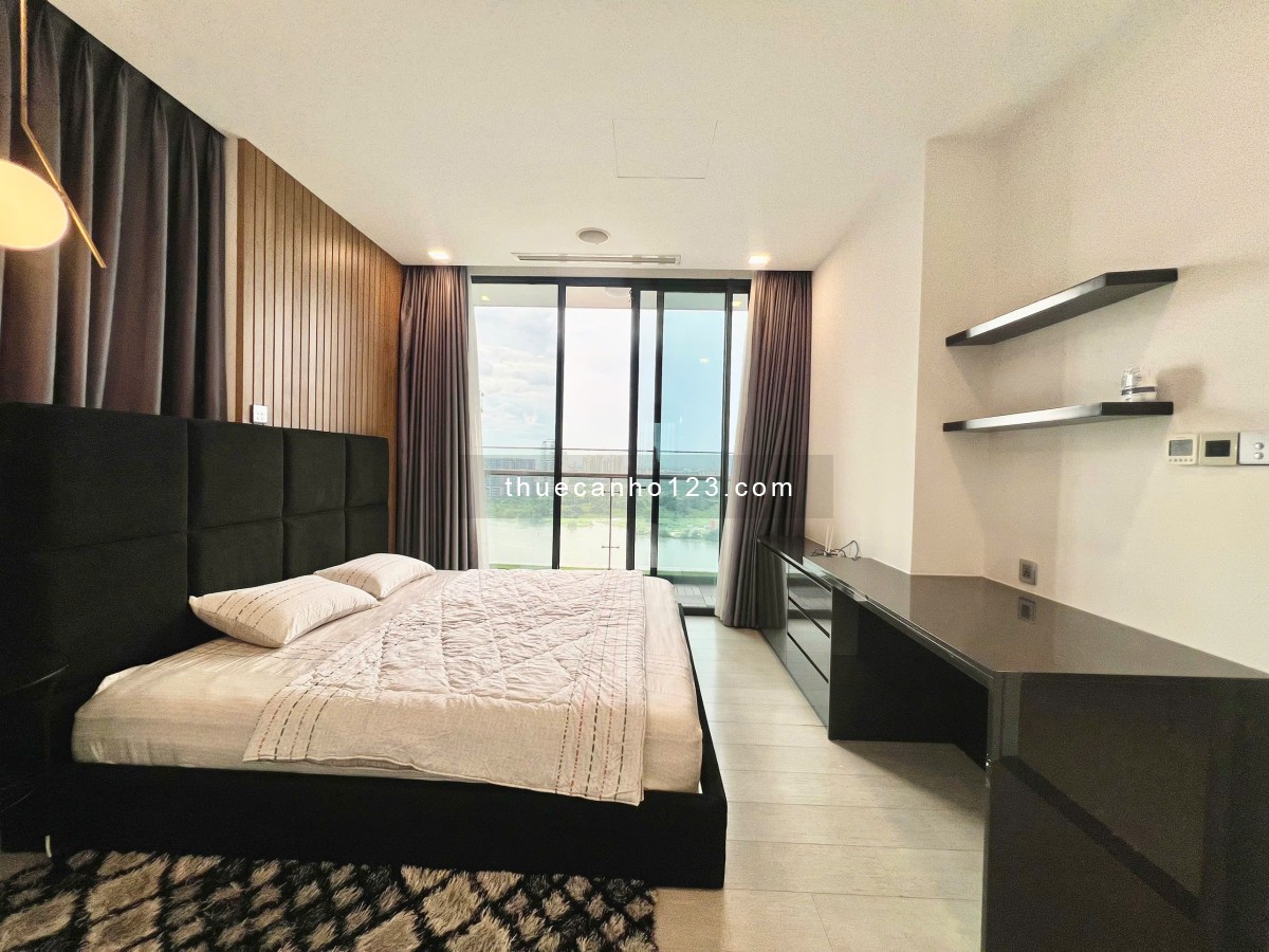 Giá tốt cho thuê căn 3PN cao cấp View sông pháo hoa- 118m2 - Vinhomes Bason Quận 1