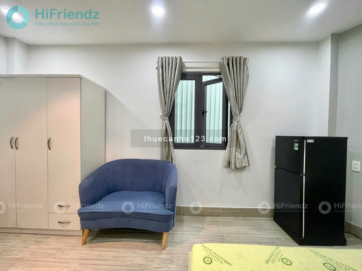 Phòng studio full nội thất, có cửa sổ, gần đường Hoàng Văn Thụ và sân bay