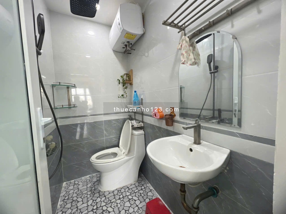 Chung cư Đặng văn Ngữ, Phú Nhuận: 80m2, 2p ngủ, NT, 12,5tr