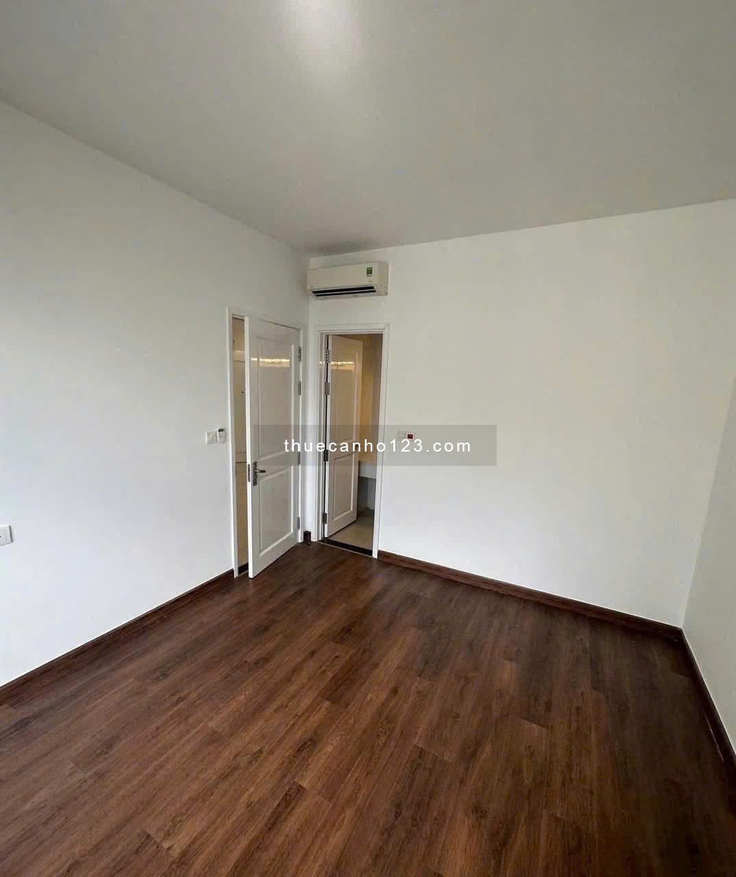 Chung cư Carillon 2, Trịnh Đình Thảo, Tân Phú căn 3p ngủ, 11tr/th