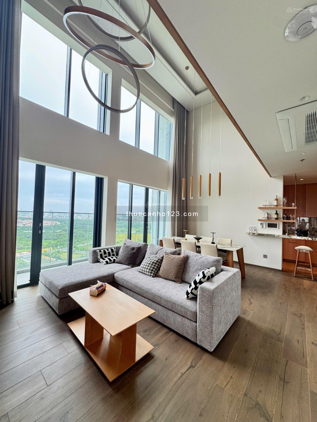 Crest Metropole Thủ Thiêm cho thuê căn duplex 3 phòng ngủ