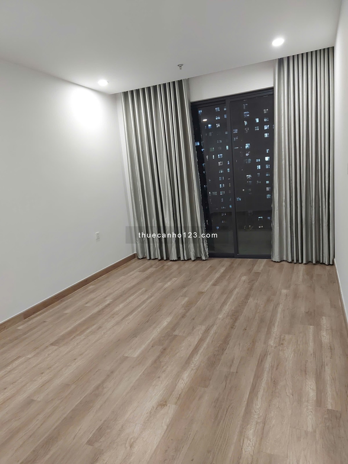 Cho thuê chung cư Wisteria Hoài Đức – Căn 3PN 138m², full nội thất cơ bản, giá 14tr