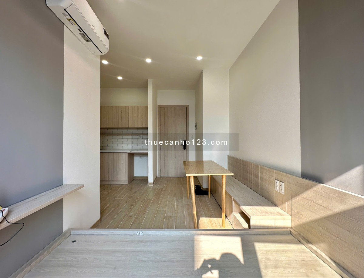 Cho thuê căn hộ full nội thất, cửa sổ, thang máy Q4 gần ĐH Luật, chợ 200 Xóm Chiếu, Cầu Ông Lãnh