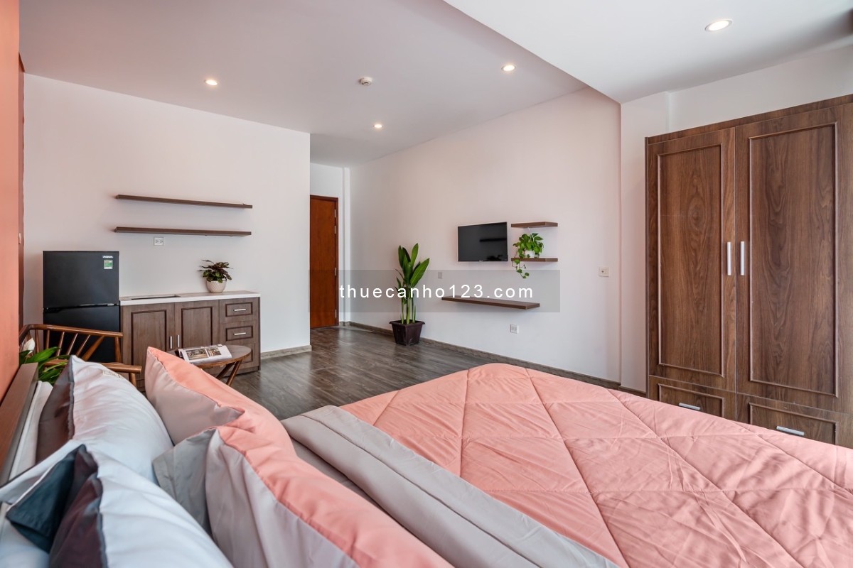 Căn hộ balcon/cửa sổ thoáng ngay Hồ Con Rùa, Võ Văn Tần - trung tâm Q3