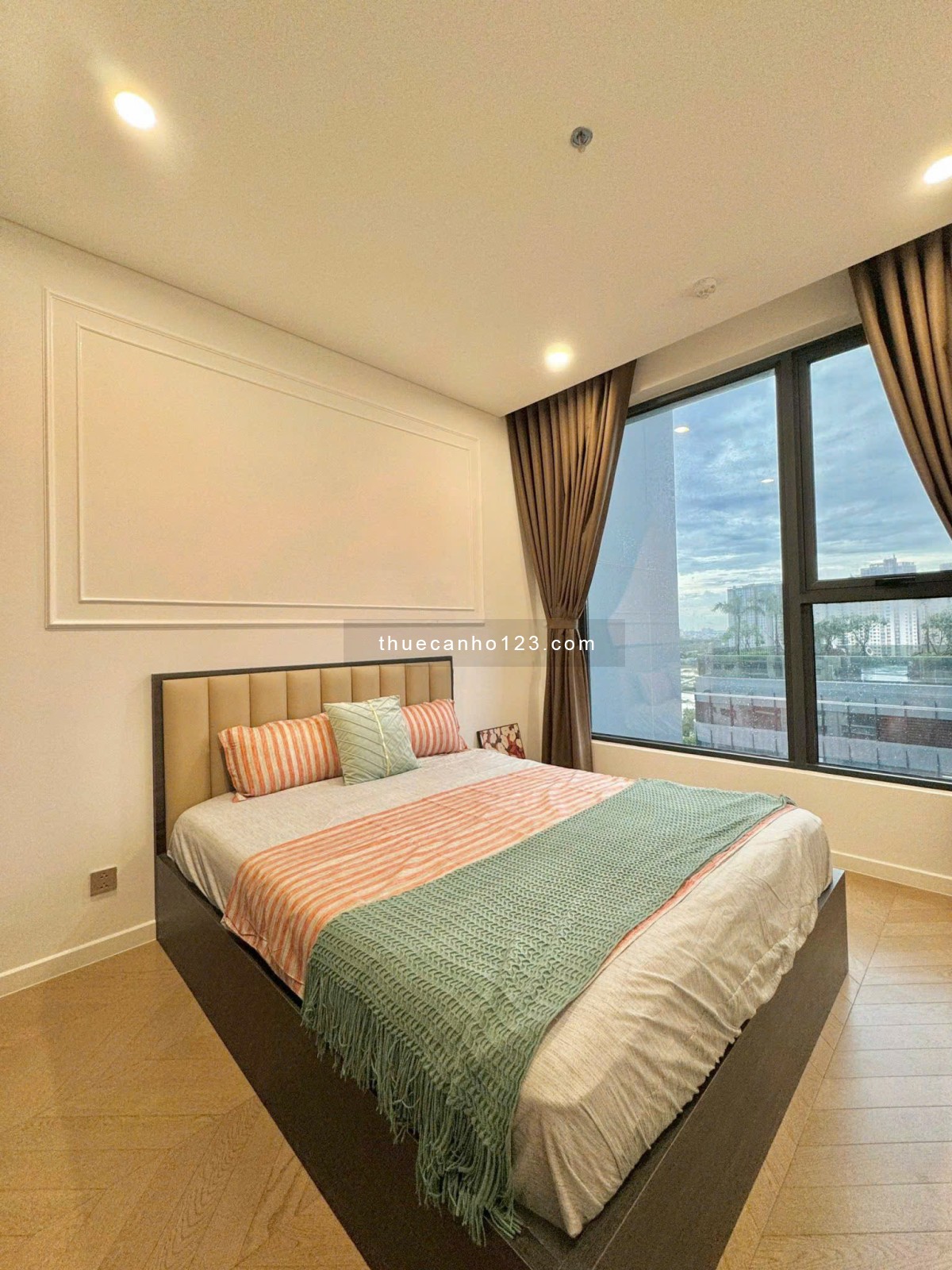 Lumiere RiverSide 2 Beds For Rent.