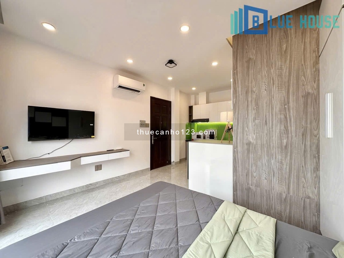 Studio full nội thất, cửa sổ lớn thoáng mát – gần sân bay Tân Sơn Nhất & CV Hoàng Văn Thụ