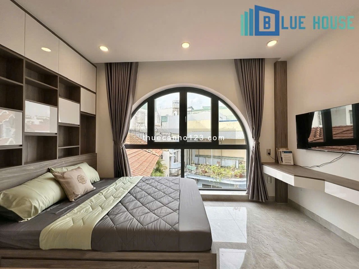 Studio full nội thất, cửa sổ lớn thoáng mát – gần sân bay Tân Sơn Nhất & CV Hoàng Văn Thụ
