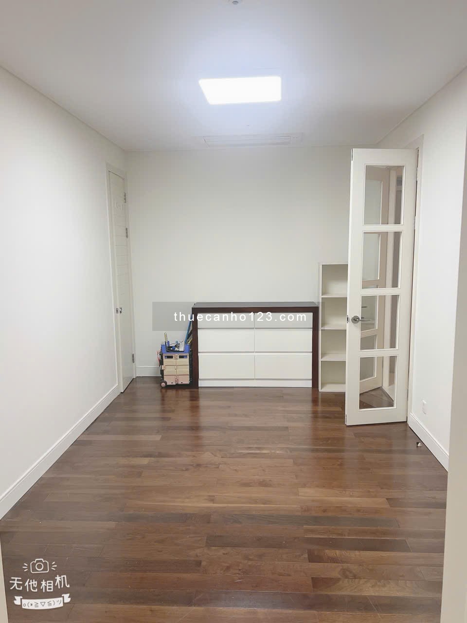 Cho thuê căn hộ cao cấp 4 phòng ngủ tại Keangnam Hanoi Landmark Tower (Landmark 72)