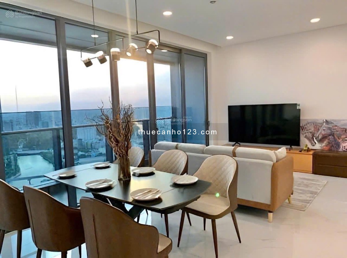 Cho thuê căn hộ tại Sunwah Pearl 2PN 105m2 full nội thất