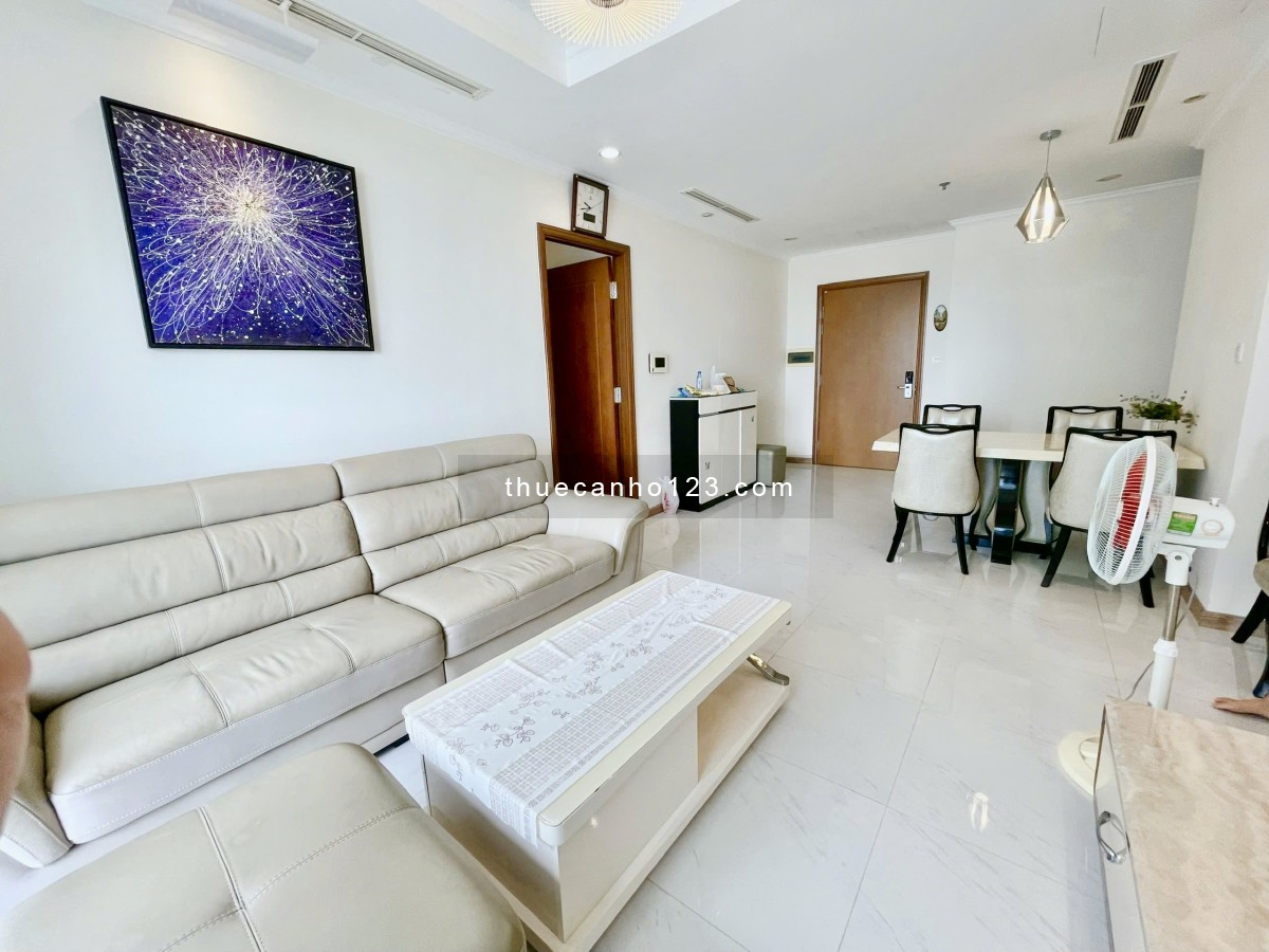 Cần cho thuê gấp căn hộ 2Pn view sông 91m2 giâ chỉ 25 triệu tại Vinhomes Central Park