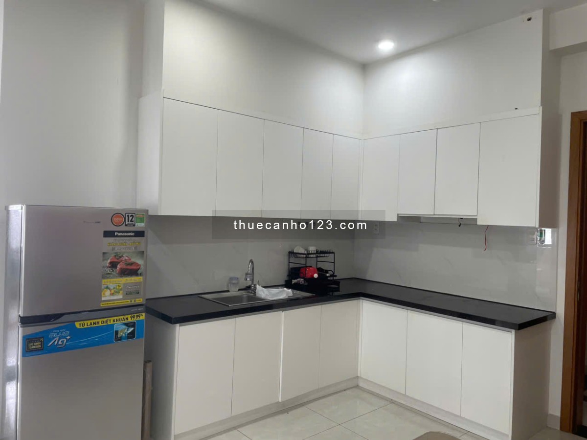 Chính chủ cần tìm người share căn hộ Saigon Intela 3PN 3WC, full nội thất từ 2tr đến 4.5tr