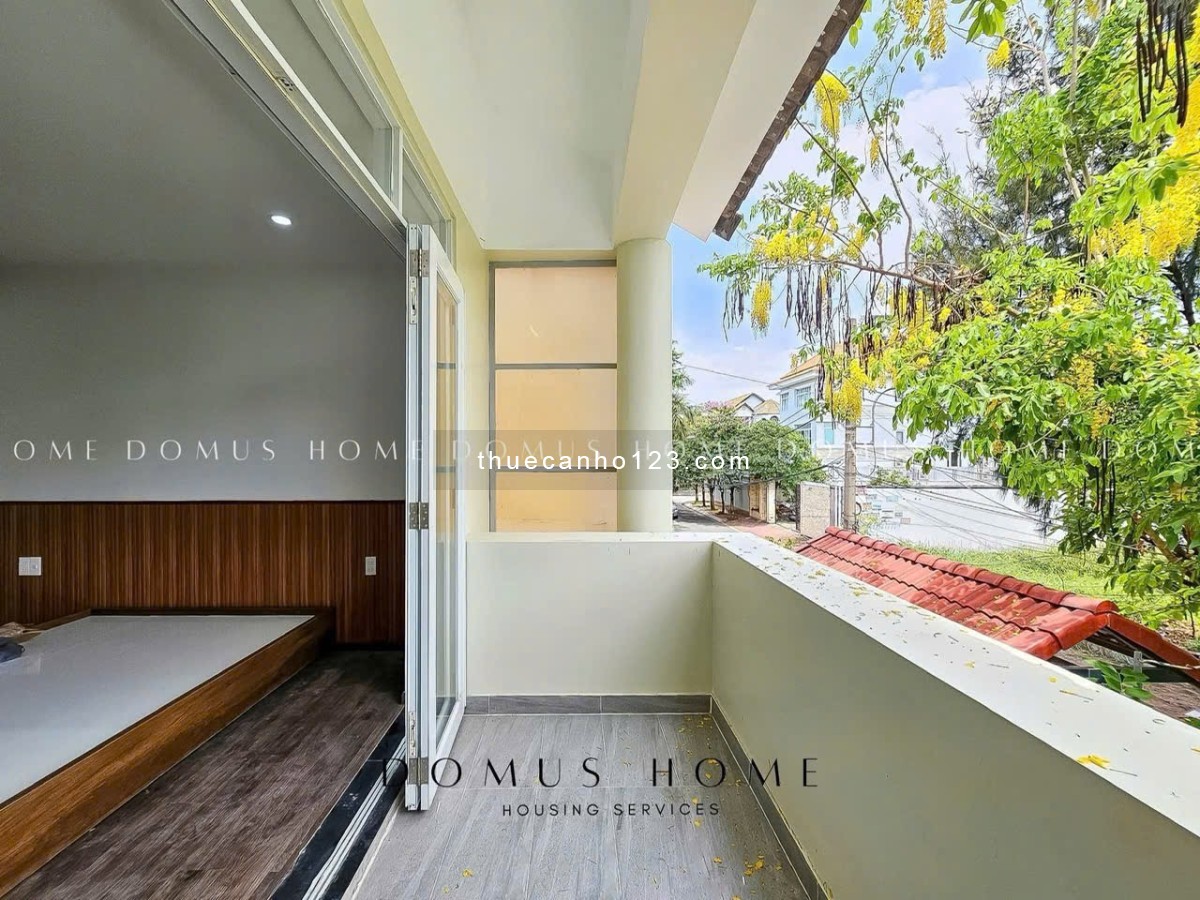 Cho thuê căn hộ dịch vụ 1 phòng ngủ ban công Quận 7