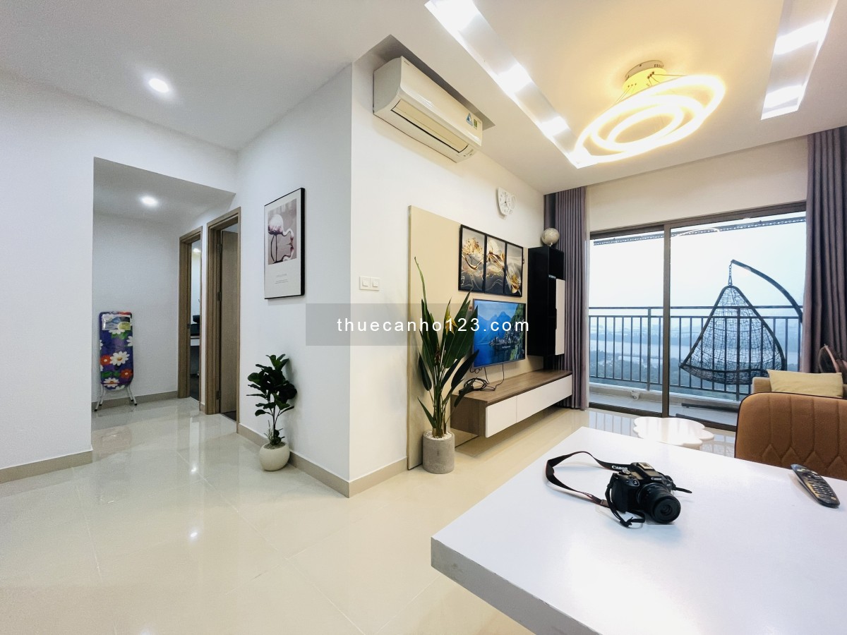 Cho thuê căn hộ 2PN, 76m2, Nhà đẹp, View Sông Thoáng Mát Cả Ngày tại The Sun Avenue Quận2