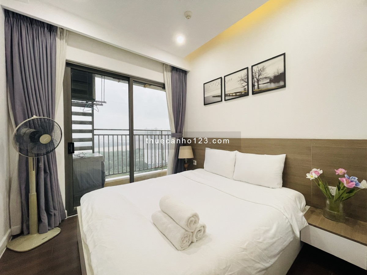 Cho thuê căn hộ 2PN, 76m2, Nhà đẹp, View Sông Thoáng Mát Cả Ngày tại The Sun Avenue Quận2