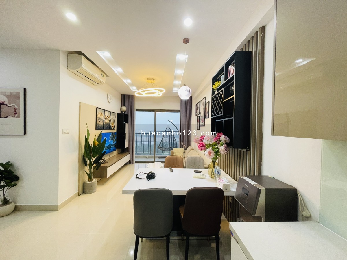 Cho thuê căn hộ 2PN, 76m2, Nhà đẹp, View Sông Thoáng Mát Cả Ngày tại The Sun Avenue Quận2