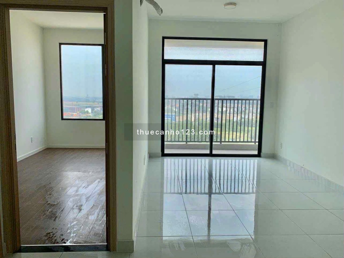 Cho thuê căn hộ 2 phòng ngủ, nhà trống sẵn ở ngay -giá 9.5 triệu / tháng